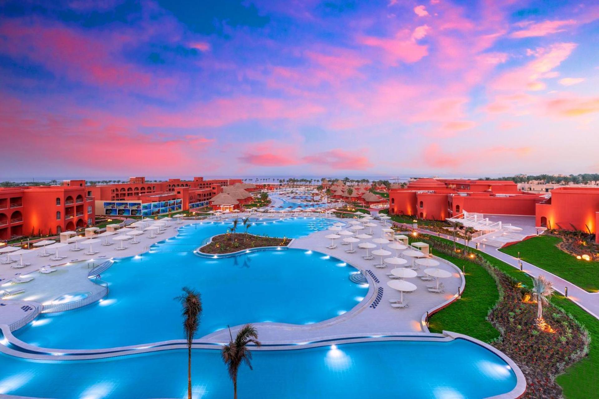 Pickalbatros Laguna Vista Aqua Park 샤름 엘 셰이크 외부 사진 The resort at El Alamein