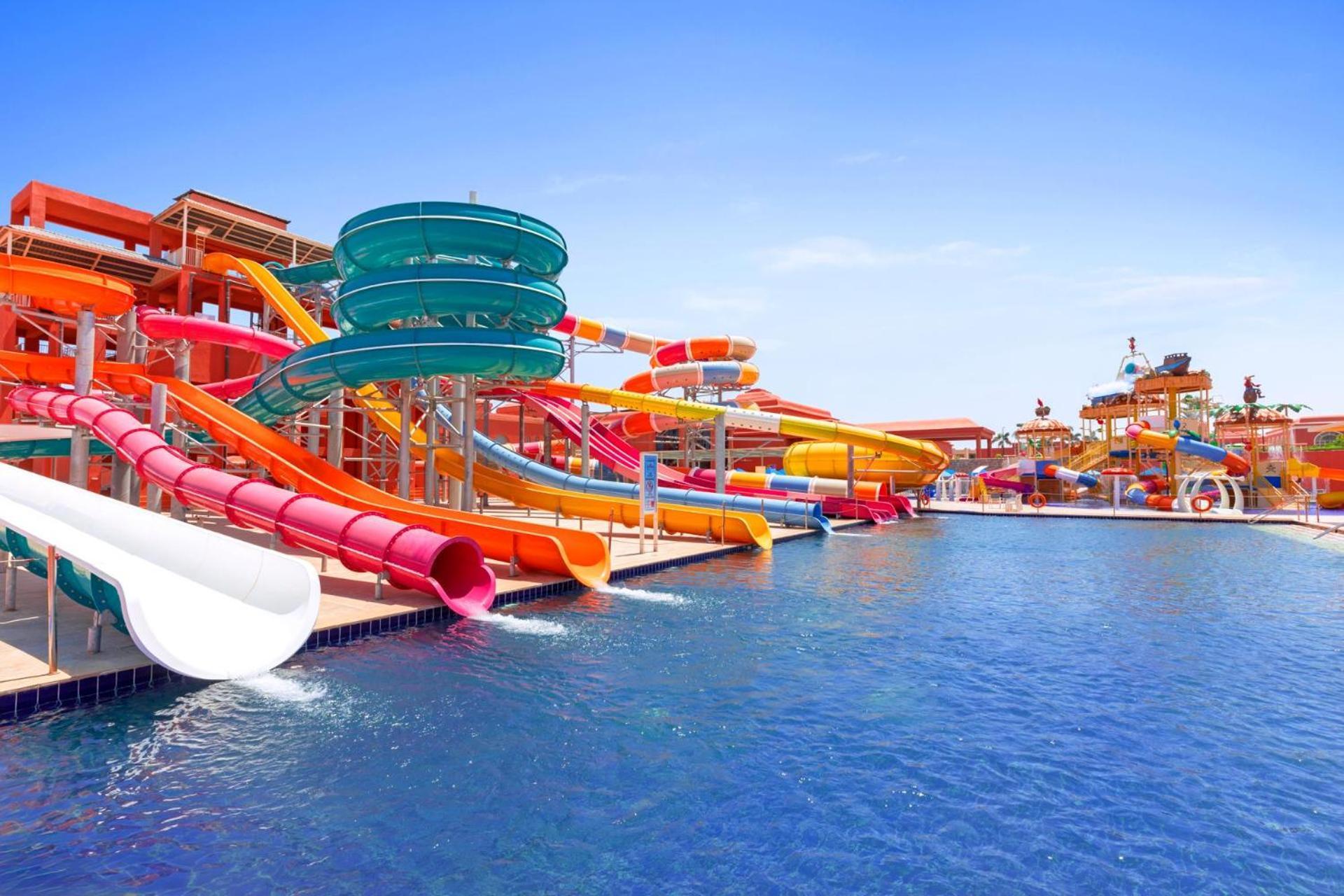 Pickalbatros Laguna Vista Aqua Park 샤름 엘 셰이크 외부 사진 The park's slides