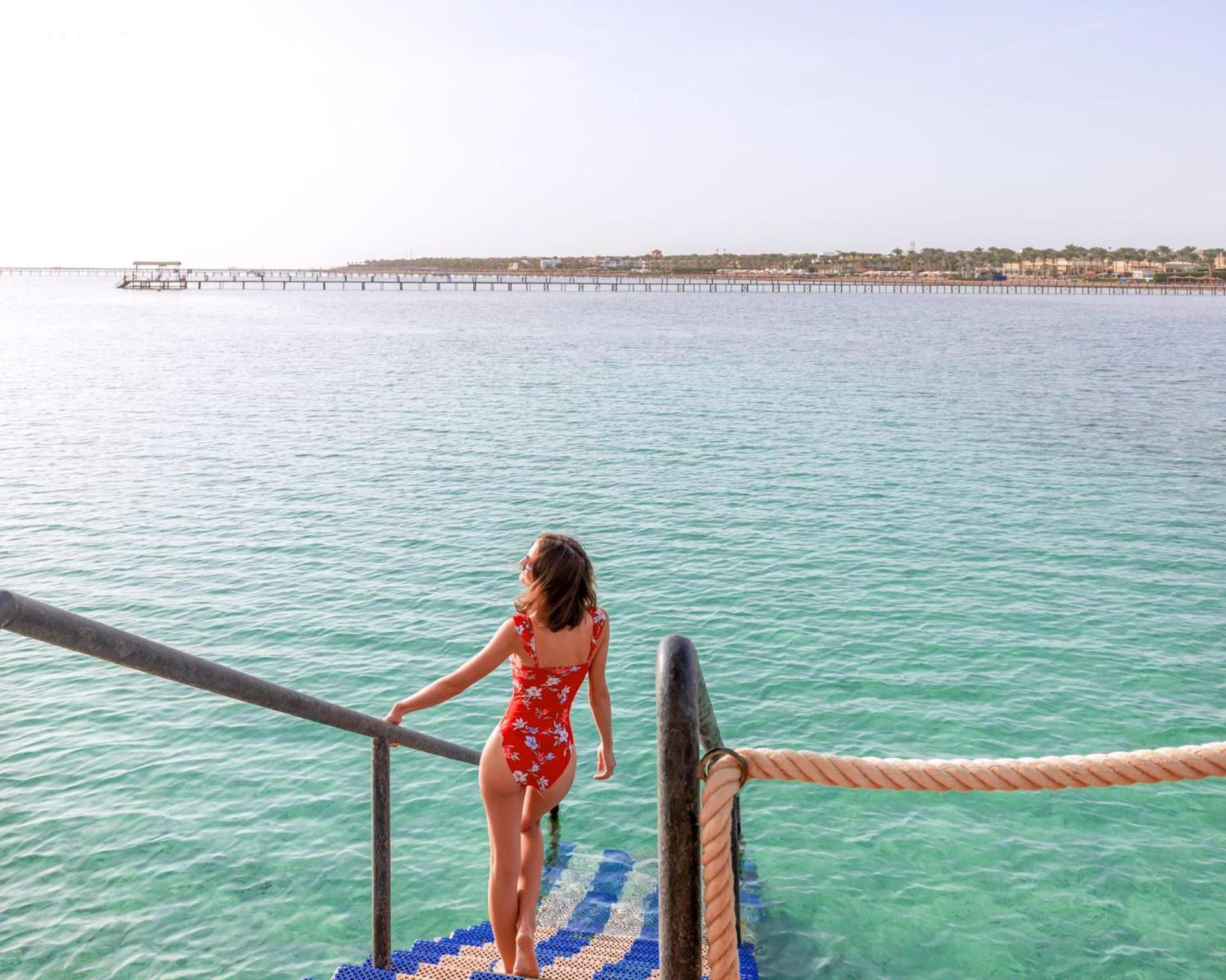 Pickalbatros Laguna Vista Aqua Park 샤름 엘 셰이크 외부 사진 The pier of the island